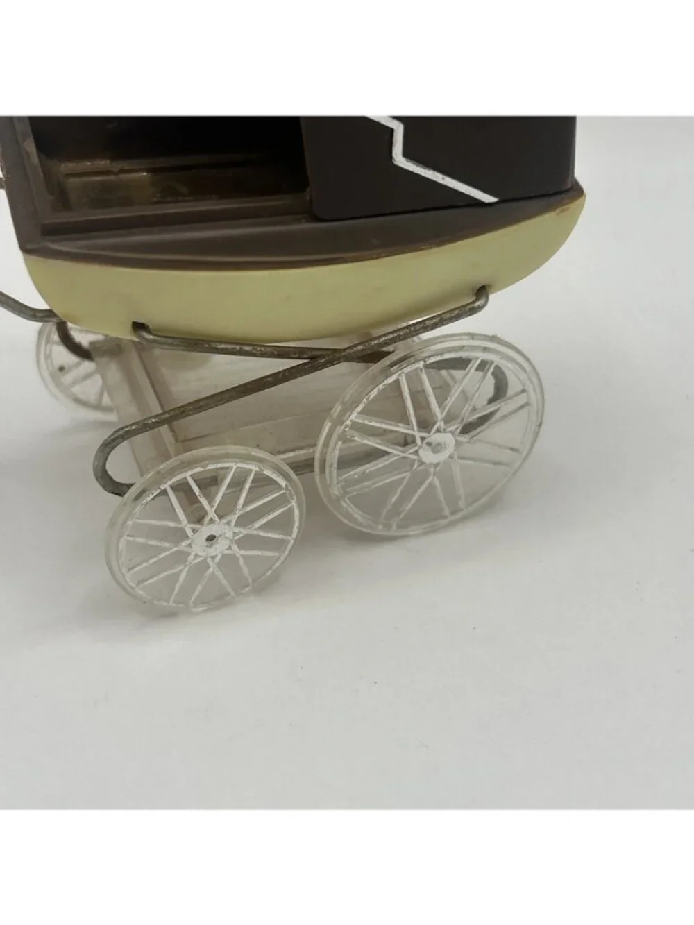 Vintage 1970s Lundby Barton Dollhouse Baby Pram Carriage 1:16 Miniature Brown - Picture 15 of 16